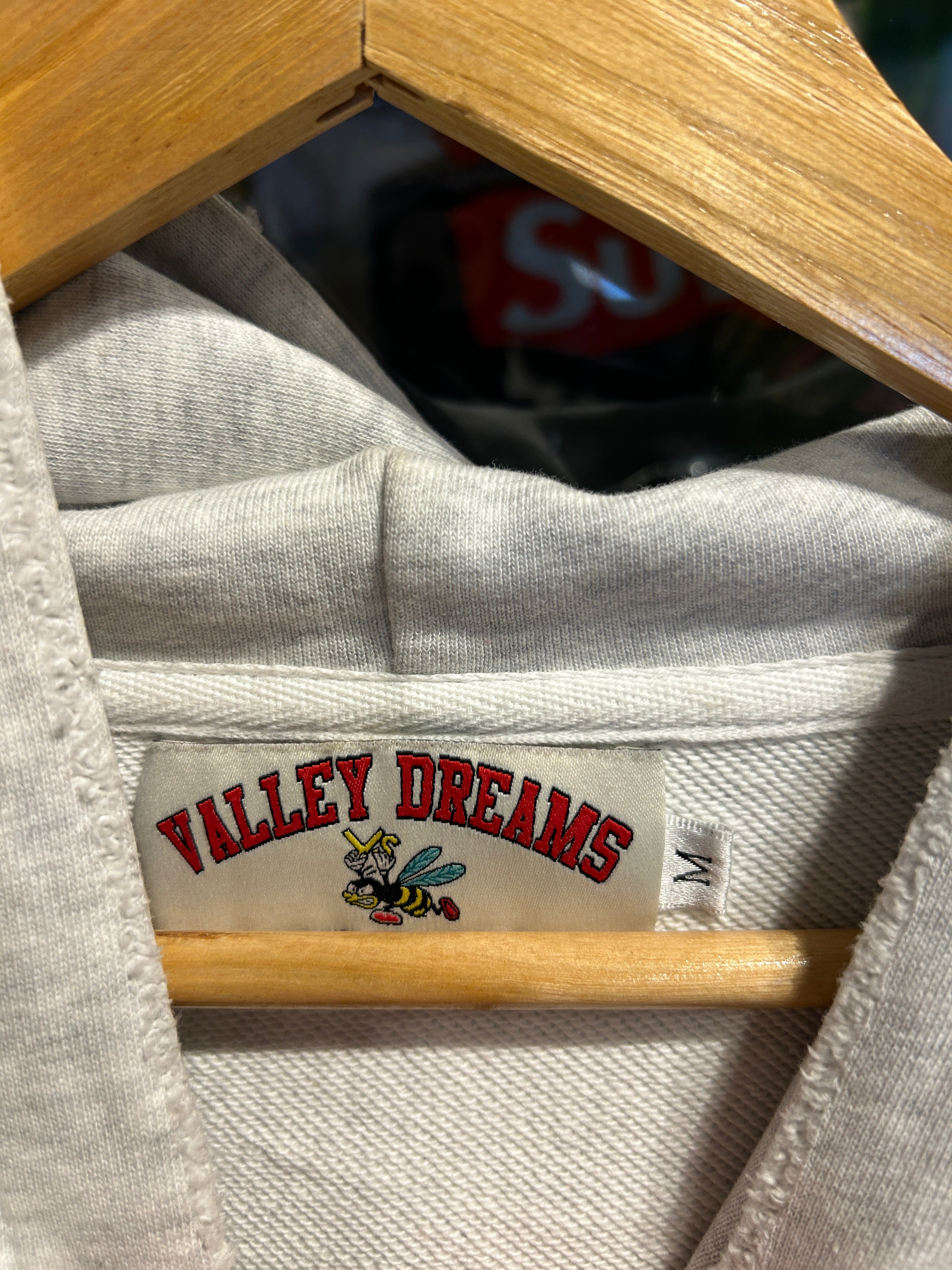Vale Hoodie M & XXL