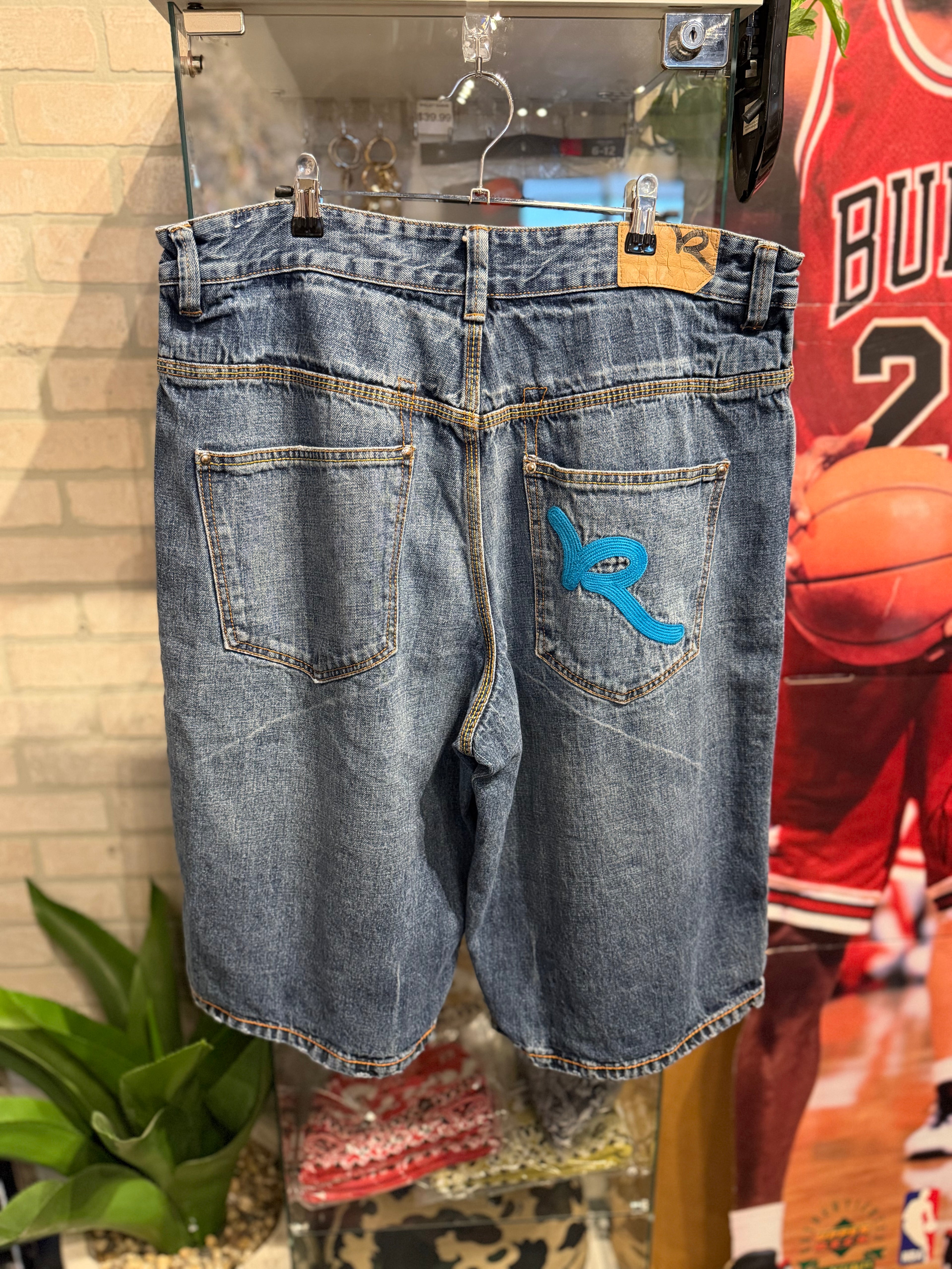 Vintage/y2k Roca wear Jean Shorts 38