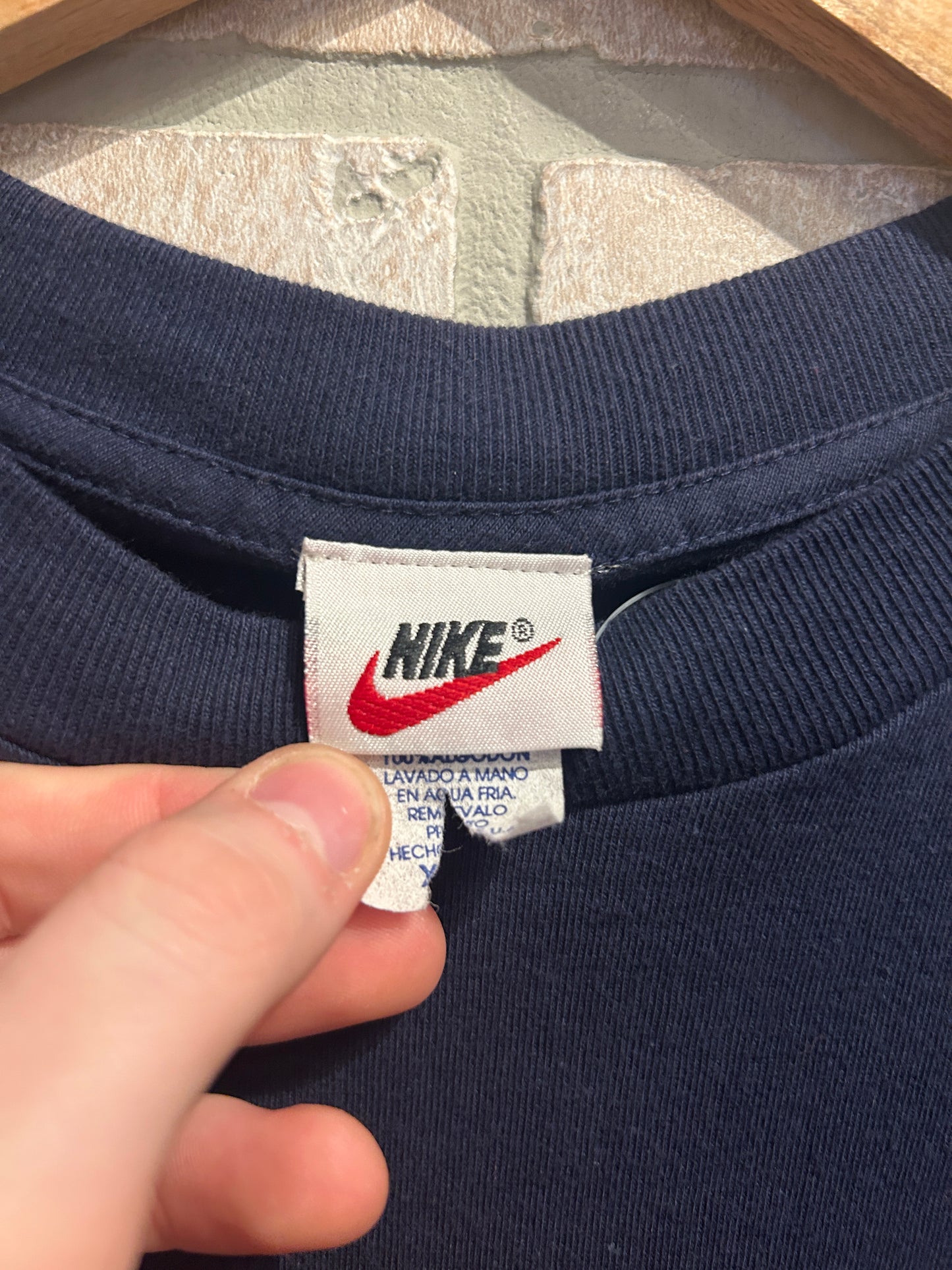 Vintage Nike Tee L