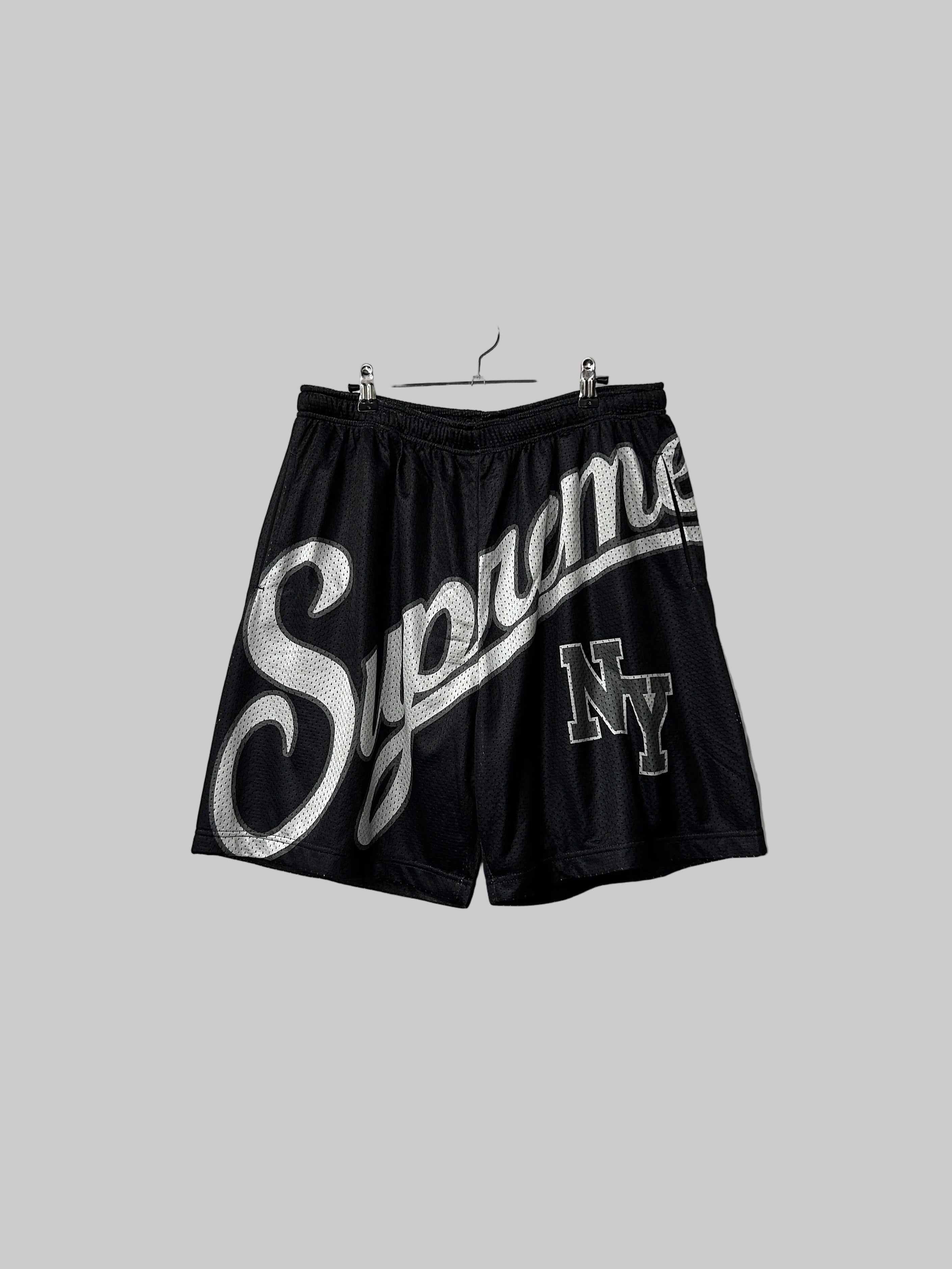Supreme NY Mesh Shorts L