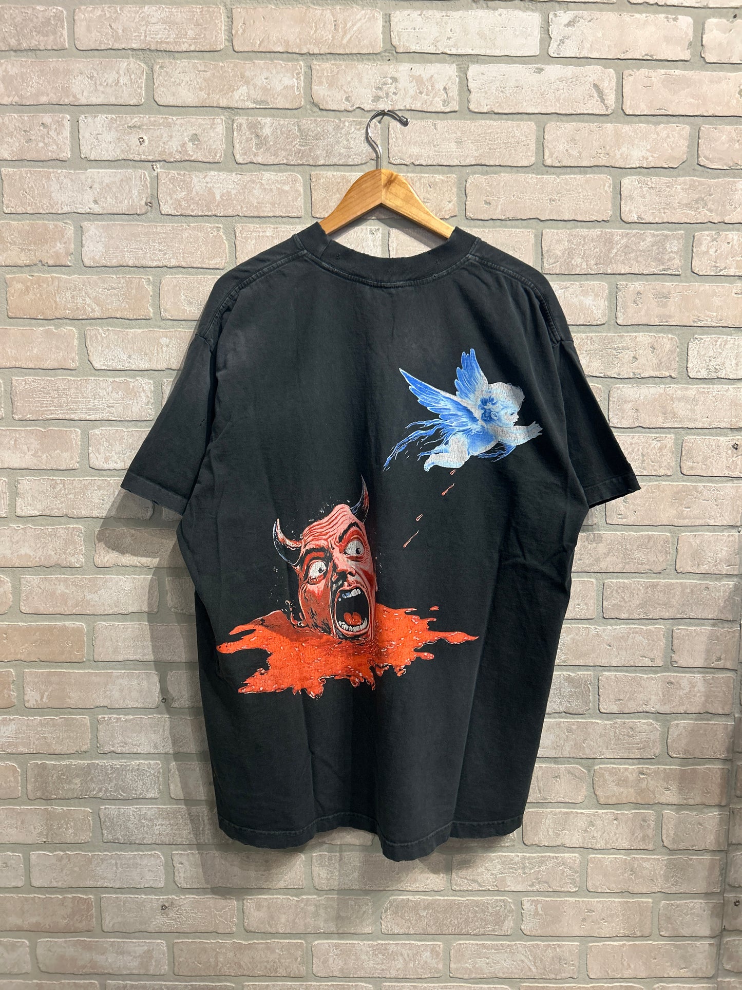 Hellstar Tee
