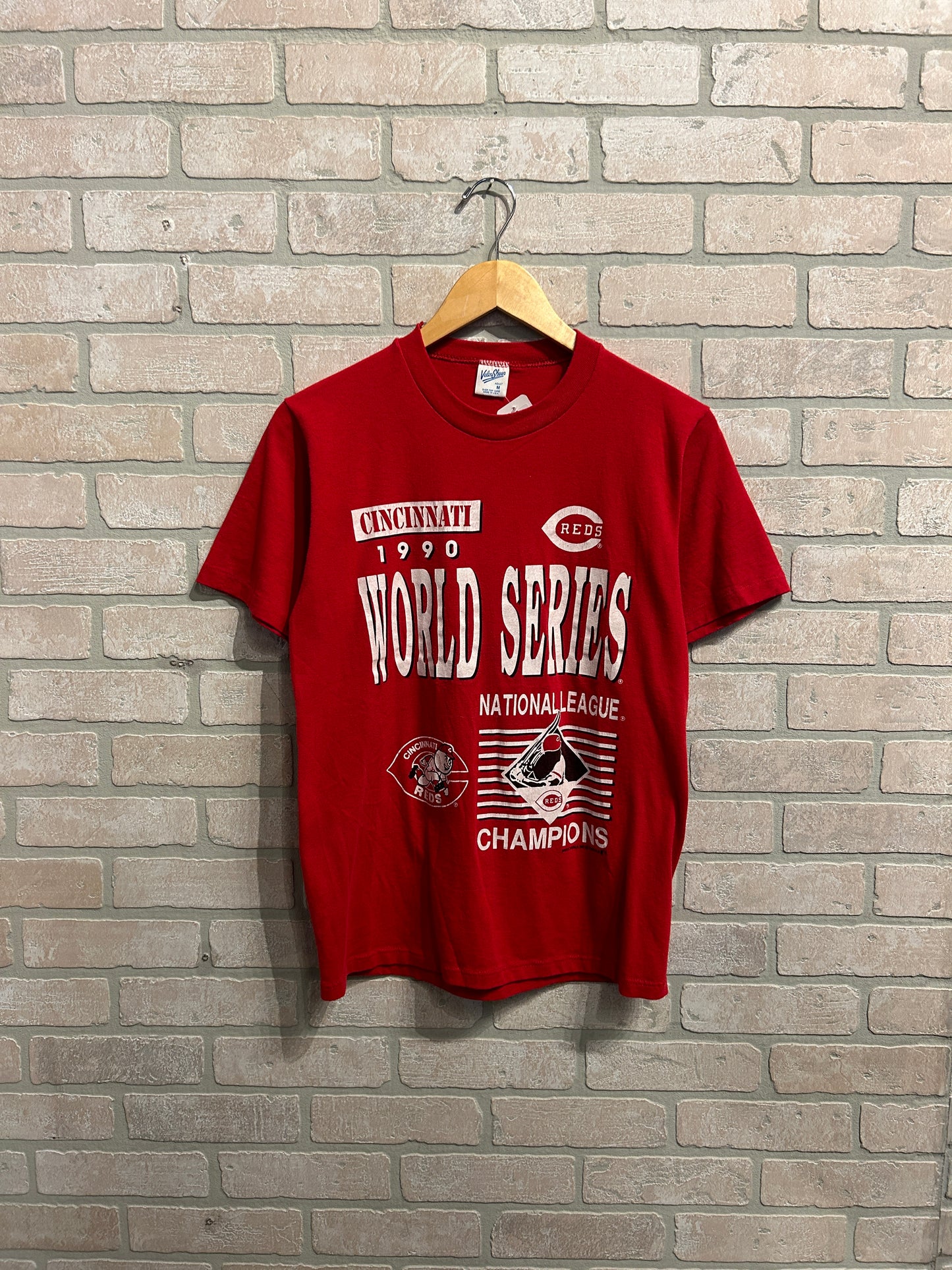 Small Cincinnati Reds Tee