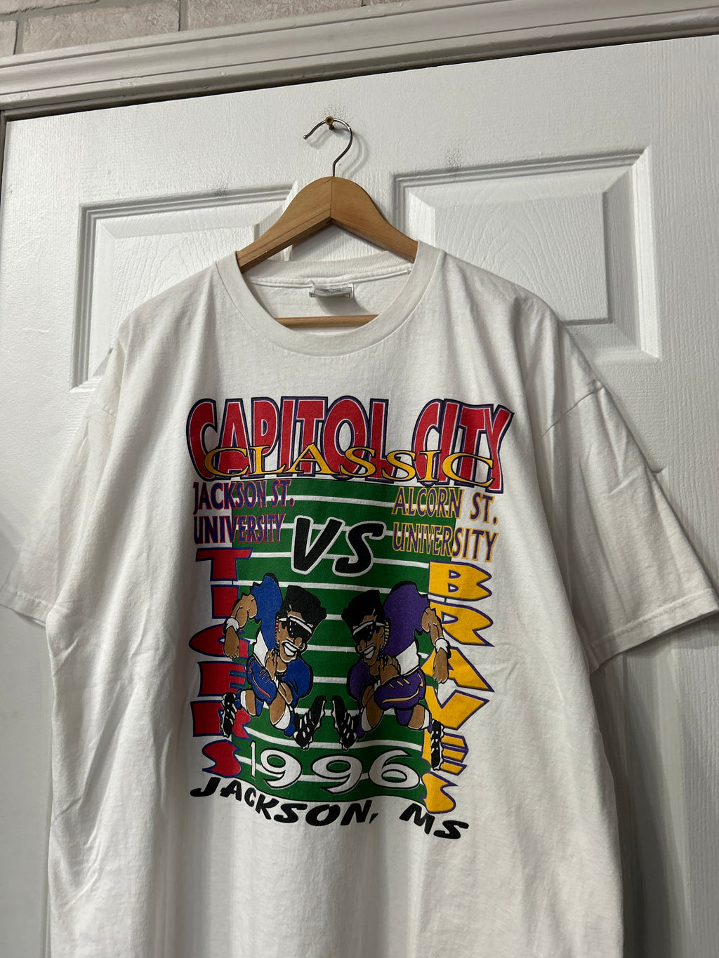 Vintage Capitol City Classic Tee XL