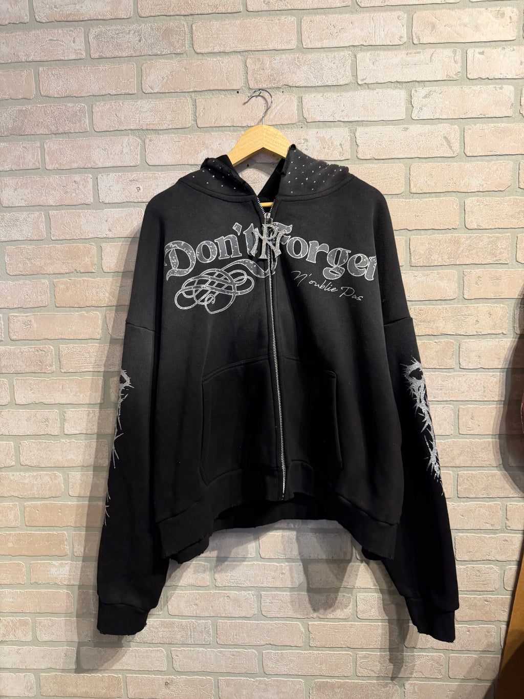NOUBLIE PAS Hoodie XL & XXL