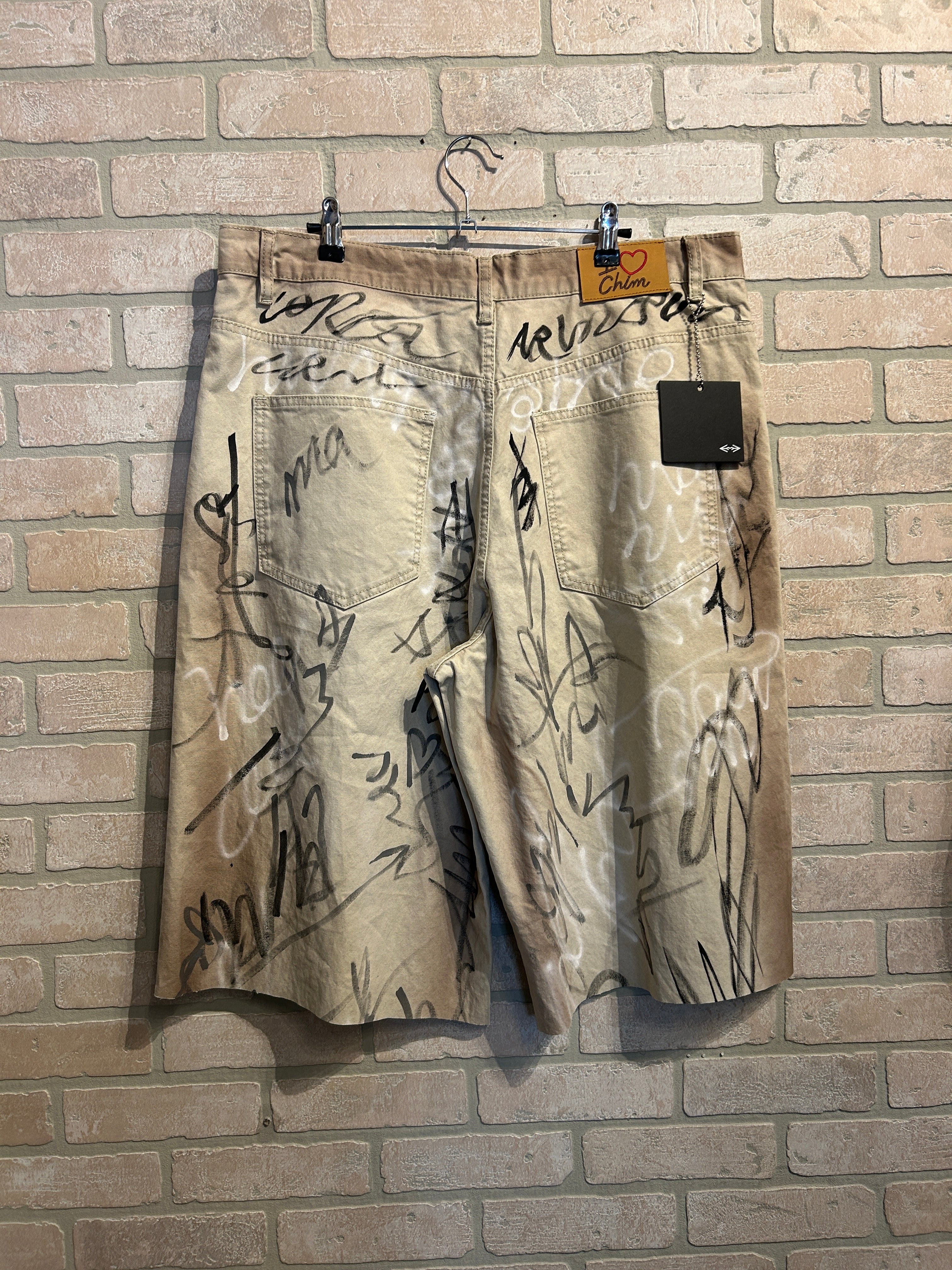HMDD Sketch Shorts XL