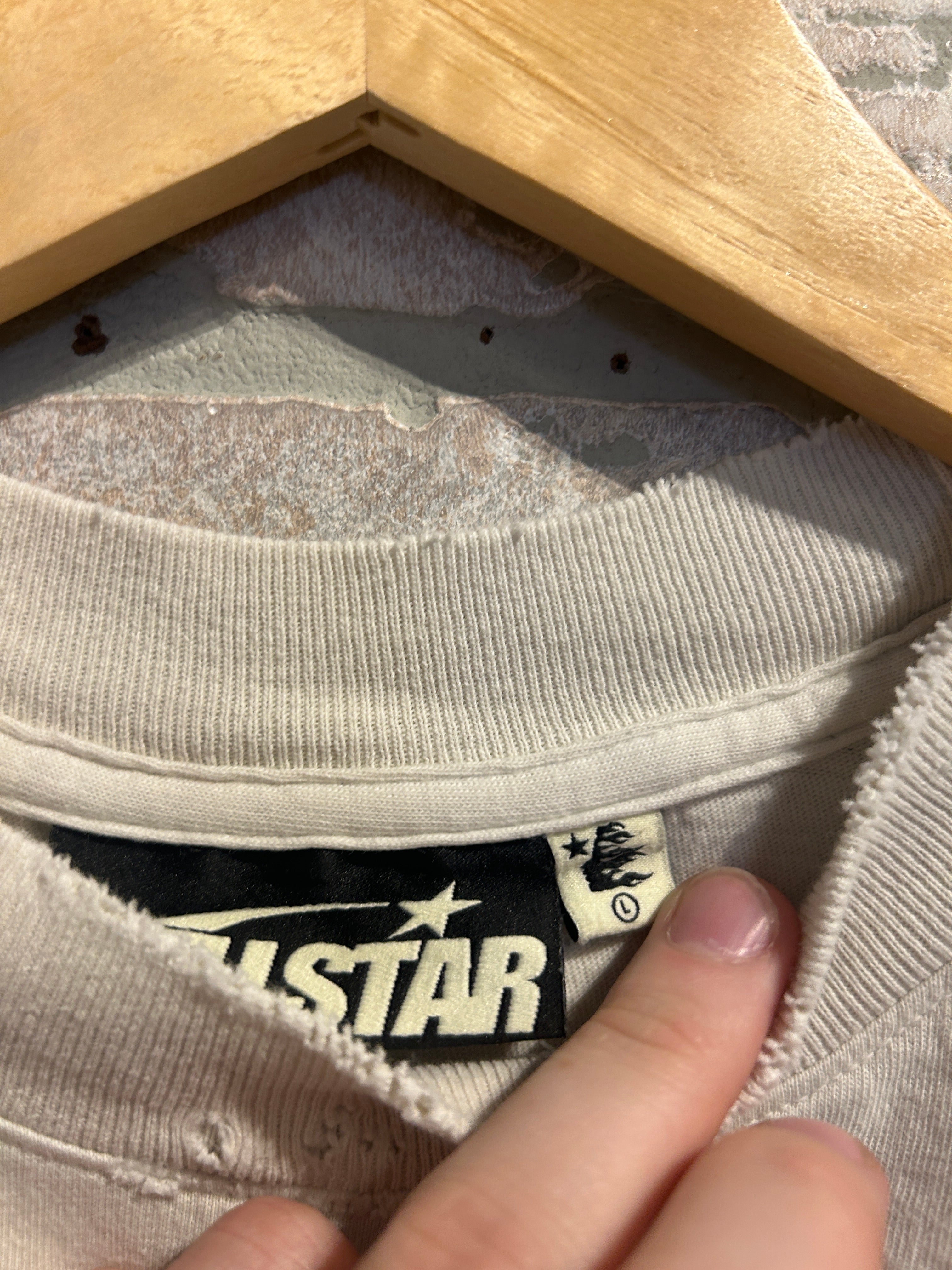 Hellstar Tee L