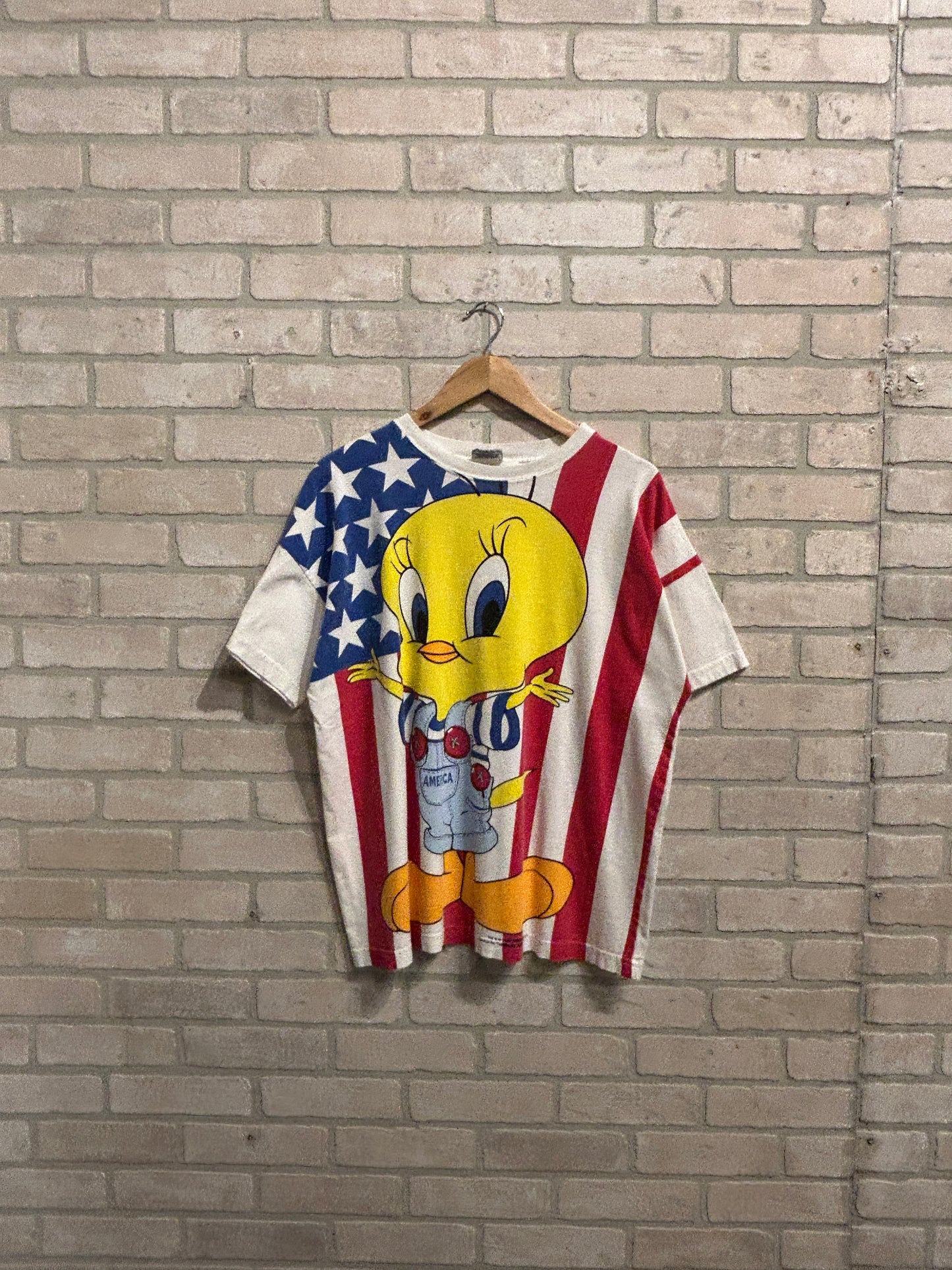 Vintage Tweety Tee L
