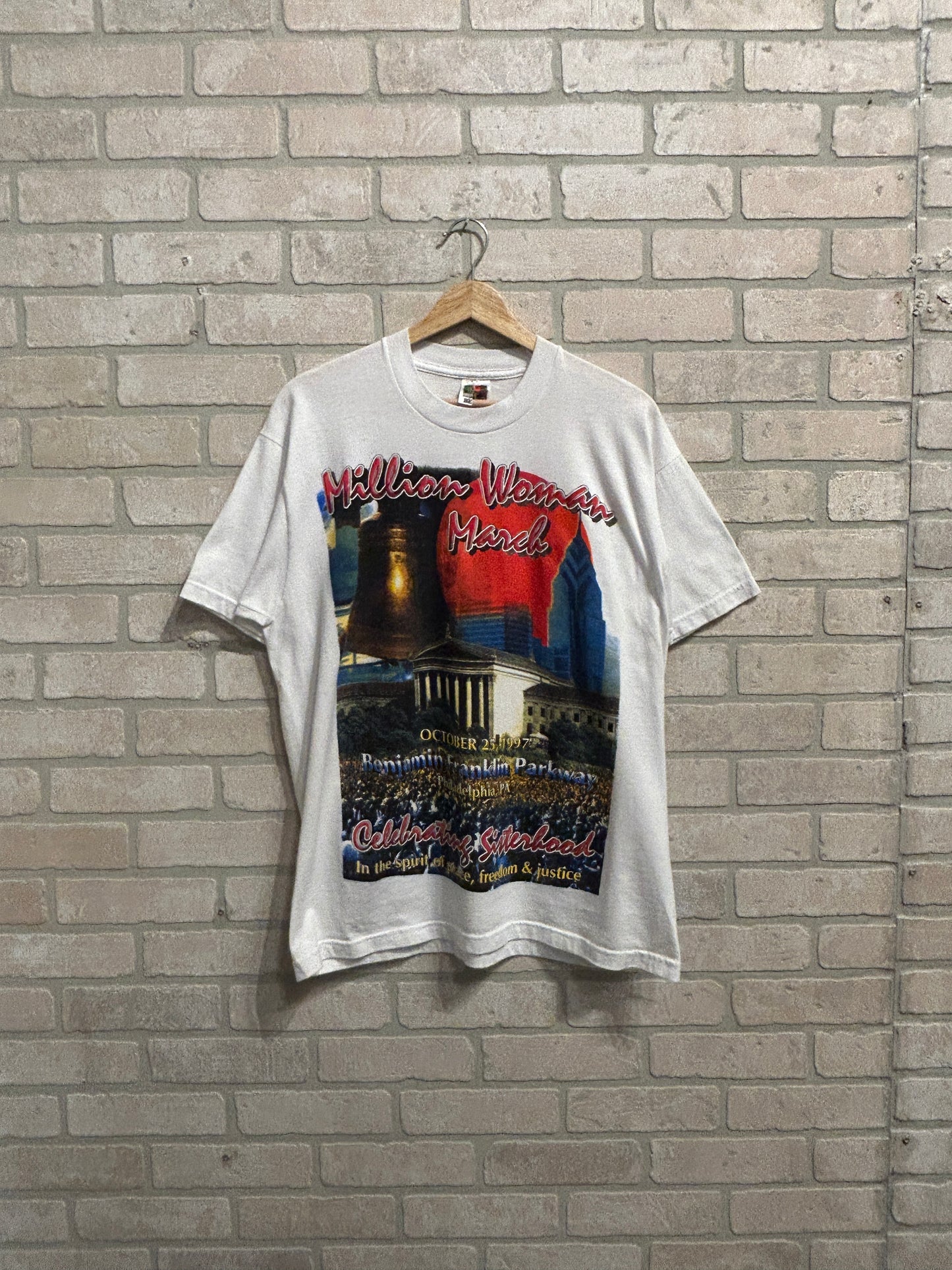 Vintage Million Woman March Tee L