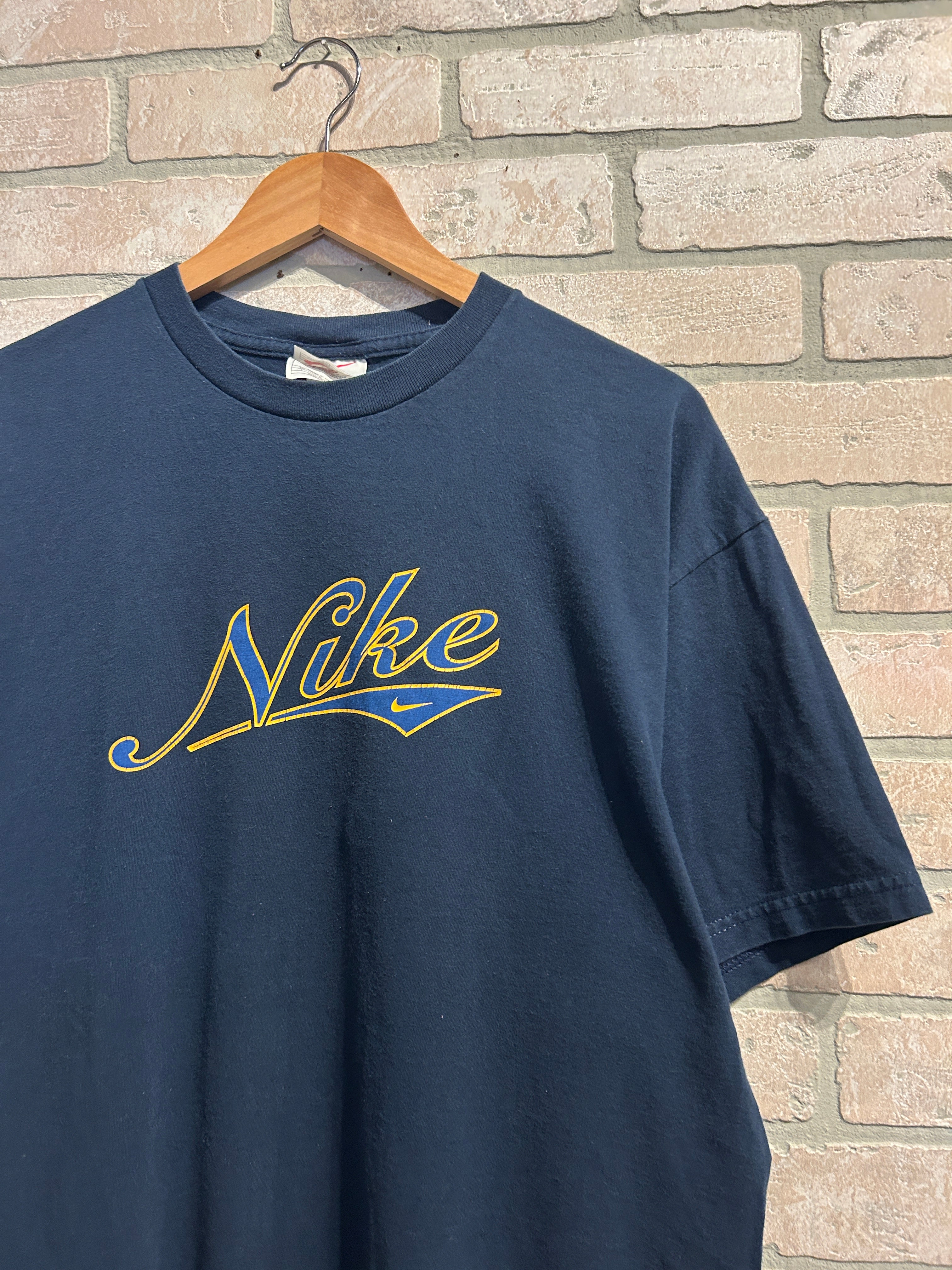 Vintage Nike Tee L