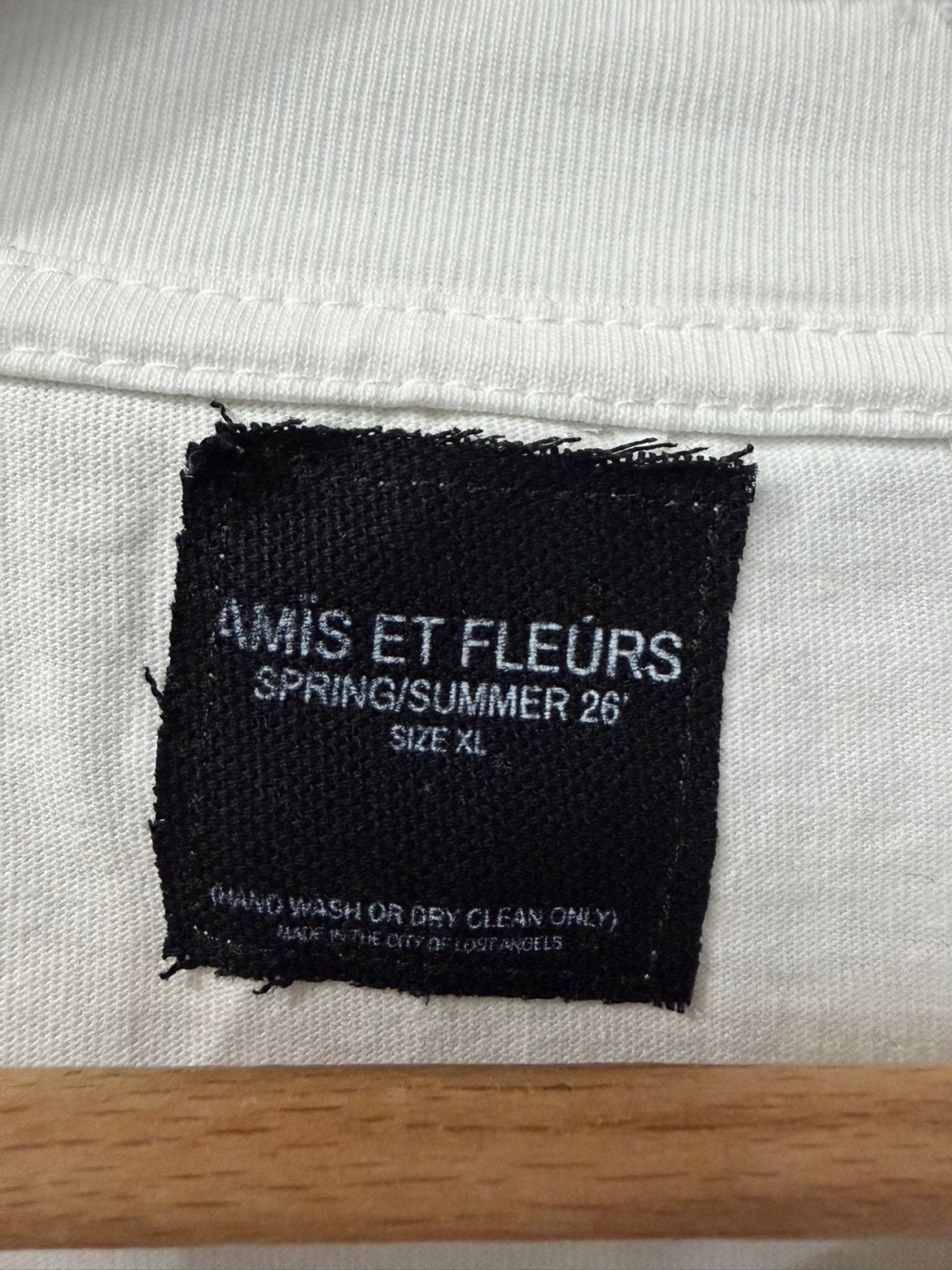 Amis Et Fleurs Tee XL