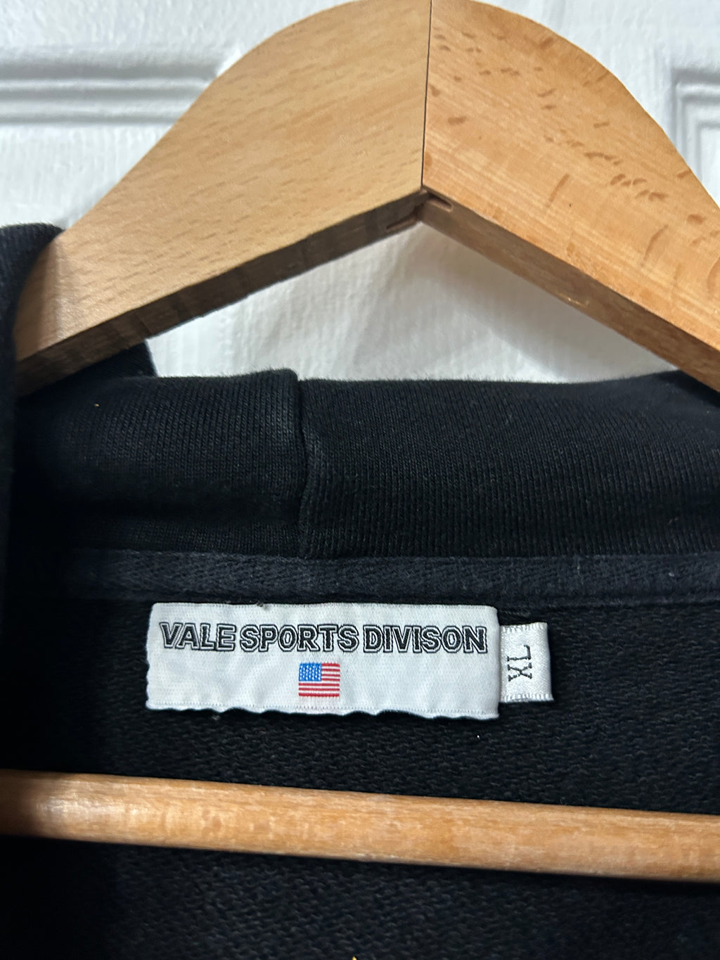 Vale Sports Hoodie XL