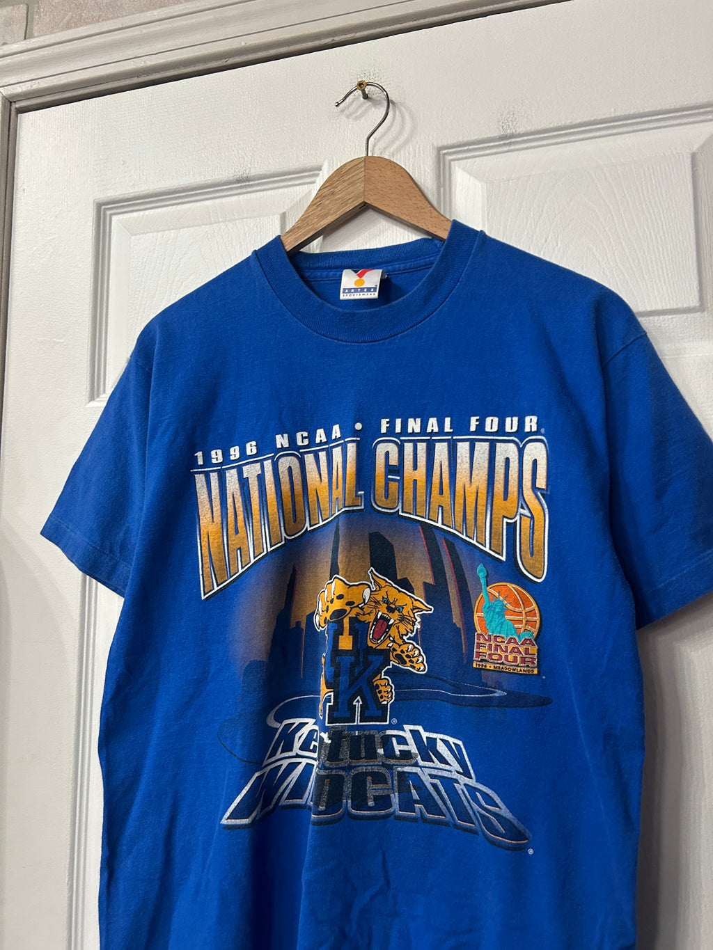 Vintage Kentucky Wildcats Tee L